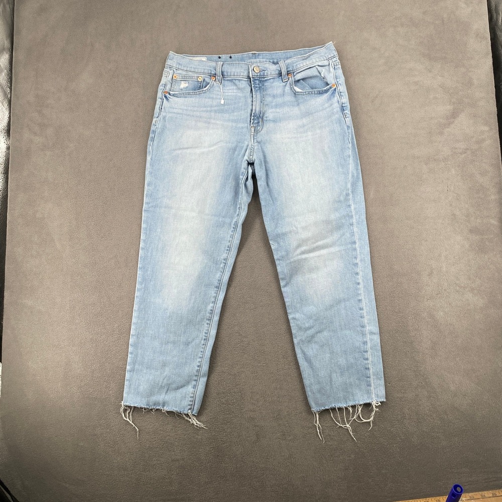 Gap Girlfriend Mid Rise Jeans Light Wash Blue Frayed Hem Size 31 12R 8204